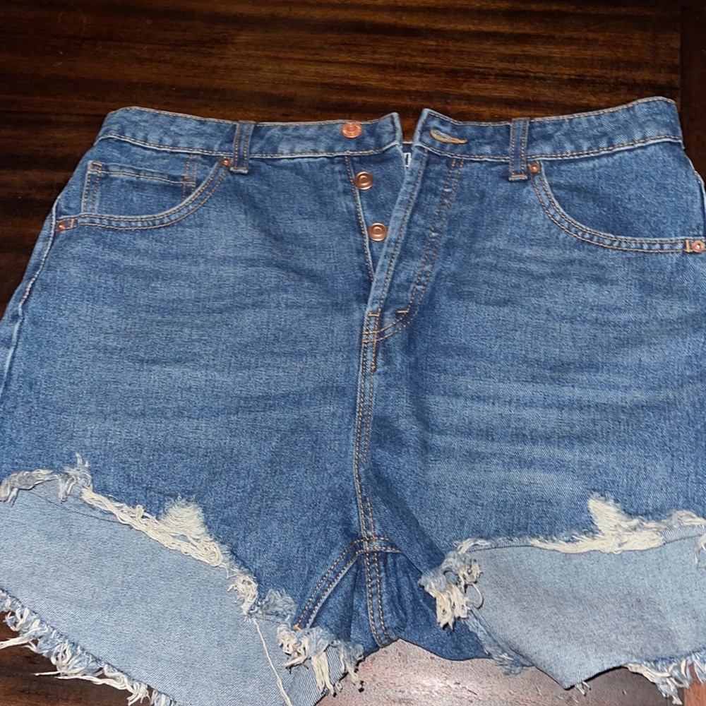 Wild Fable distressed shorts